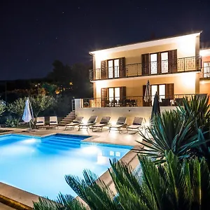  Villa Split-villas Dalmatica For 12